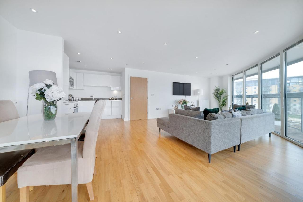 Large 2Bed 2Bath Apartment Beautiful River Views London Greenwich Cutty Sark - Perfect For Long Stay, Business, Leisure And Relocations Екстер'єр фото